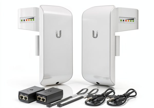 Ubiquiti NanoStation Loco M5 Point-to-Point Wireless Bridge-0